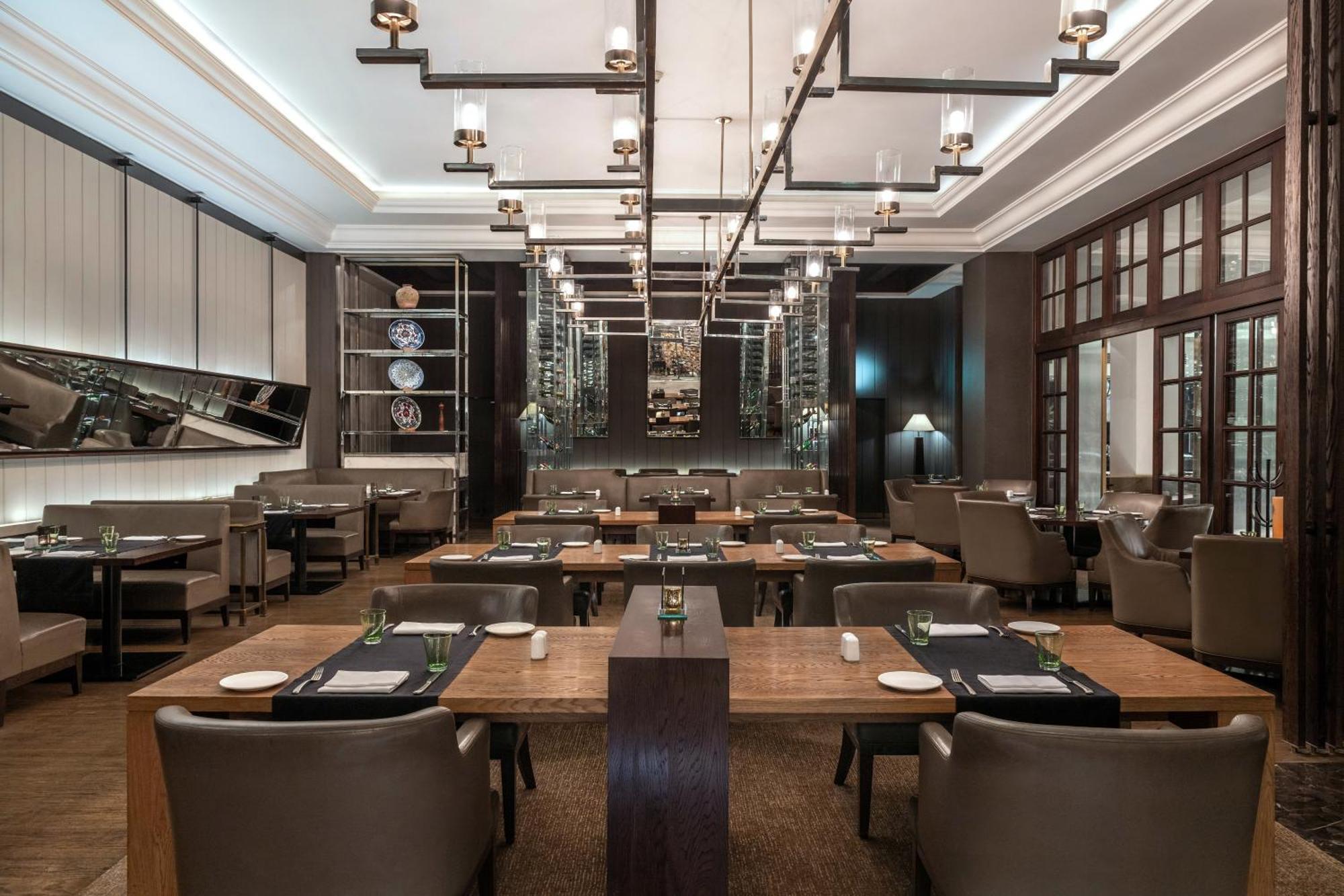Sofitel Cairo Downtown Nile Hotel Екстериор снимка The interior of the restaurant in 2018