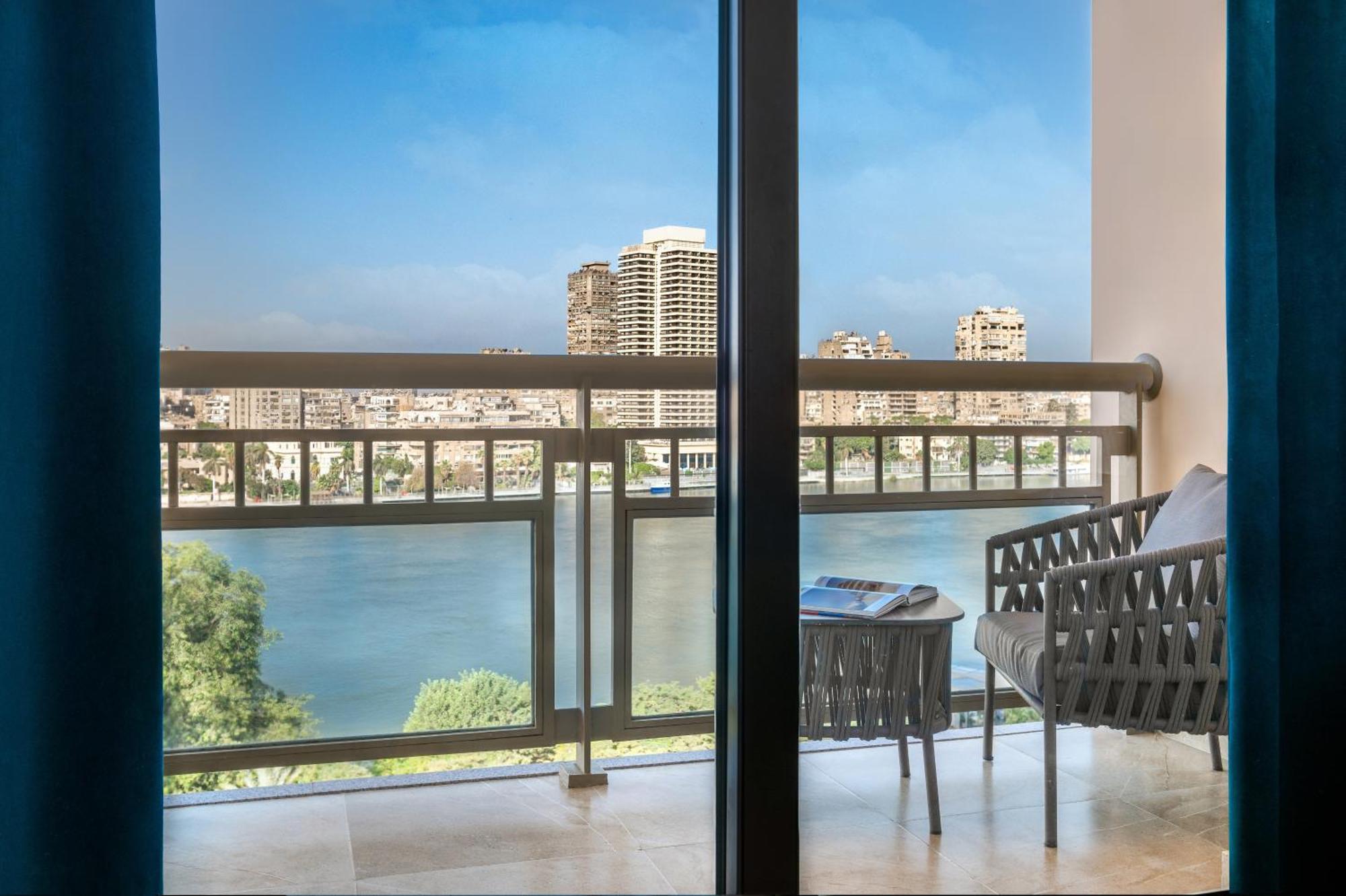 Sofitel Cairo Downtown Nile Hotel Екстериор снимка View from a suite